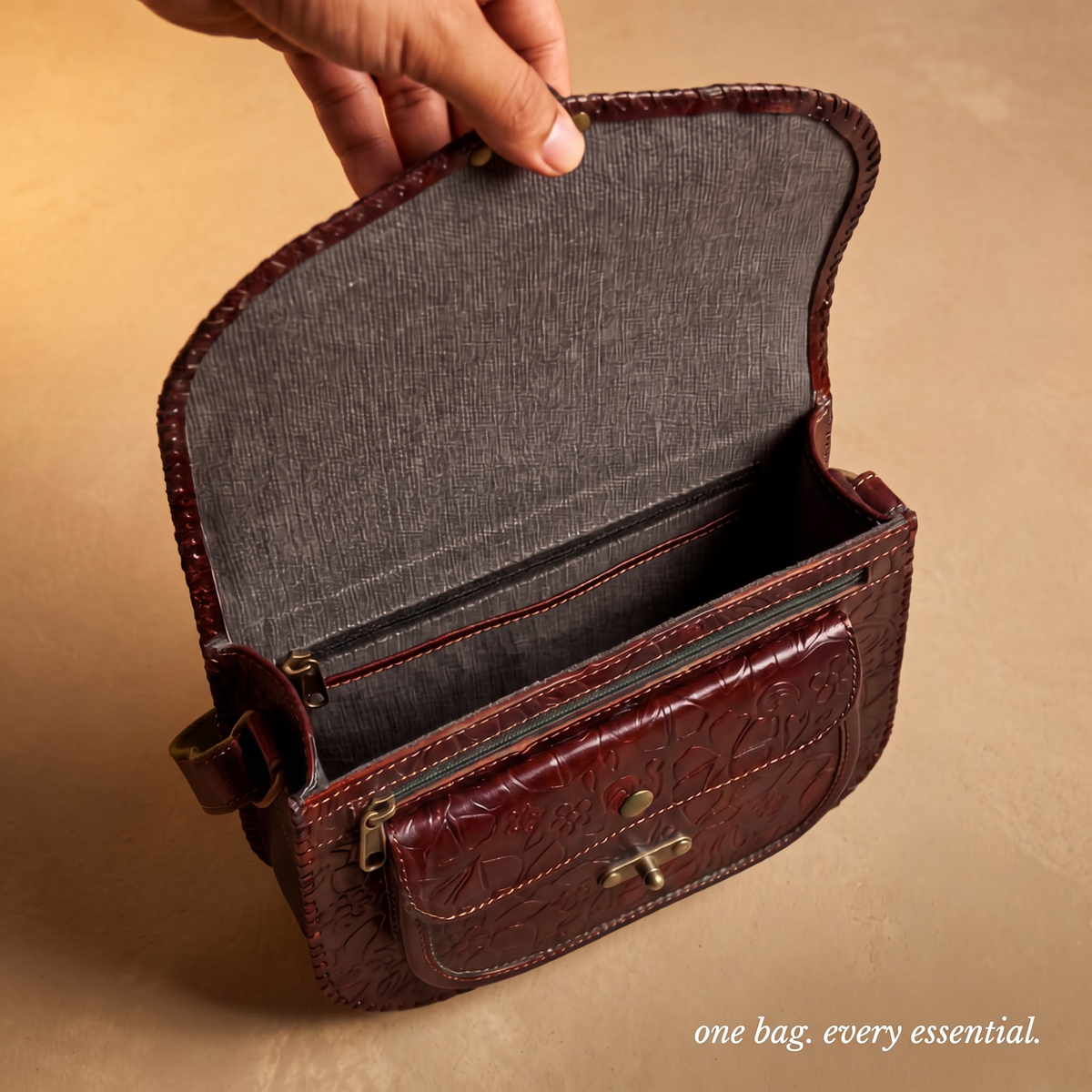 Atelier Shoulder Bag - Oxblood
