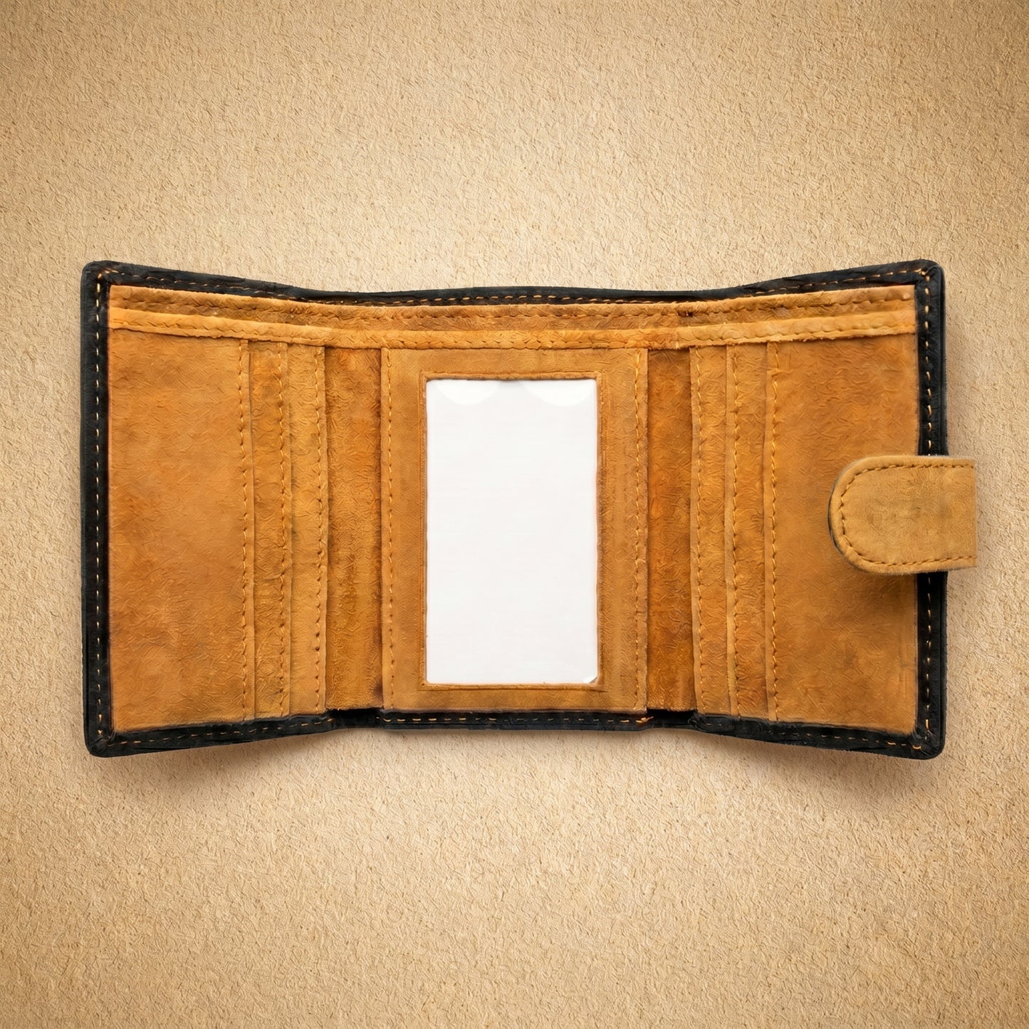 Onyx Trifold wallet